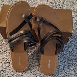 Sonoma Women's Tan and Black Sandals